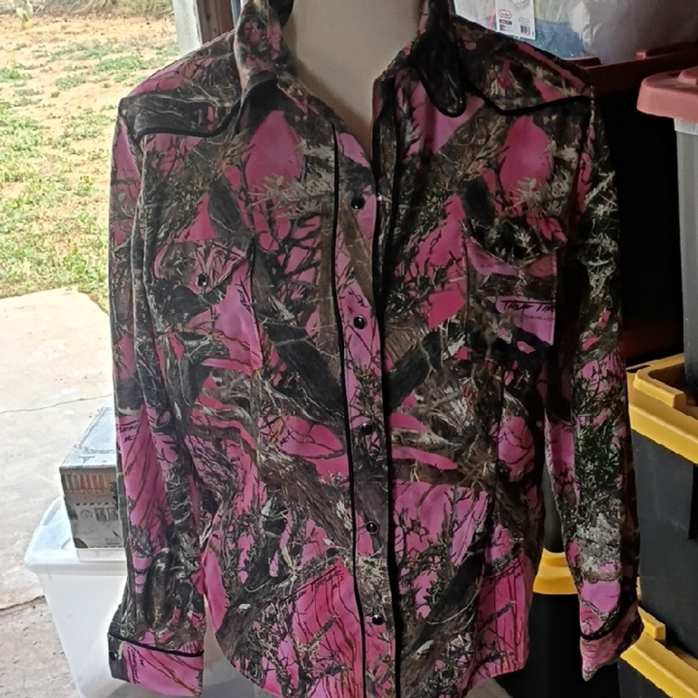Women's Pink Camouflage Button Down Shirt